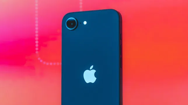 Apple представя iPhone 16e – мощен, интелигентен и по-достъпен от всякога
