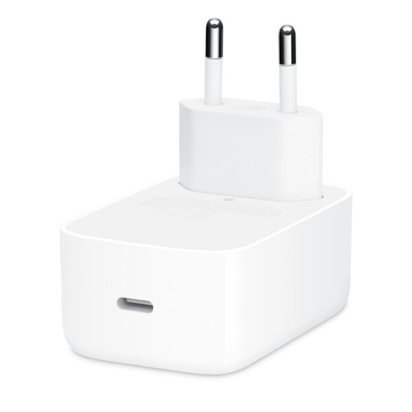 Бяло зарядно Apple 40W с USB-C порт и европейски щепсел