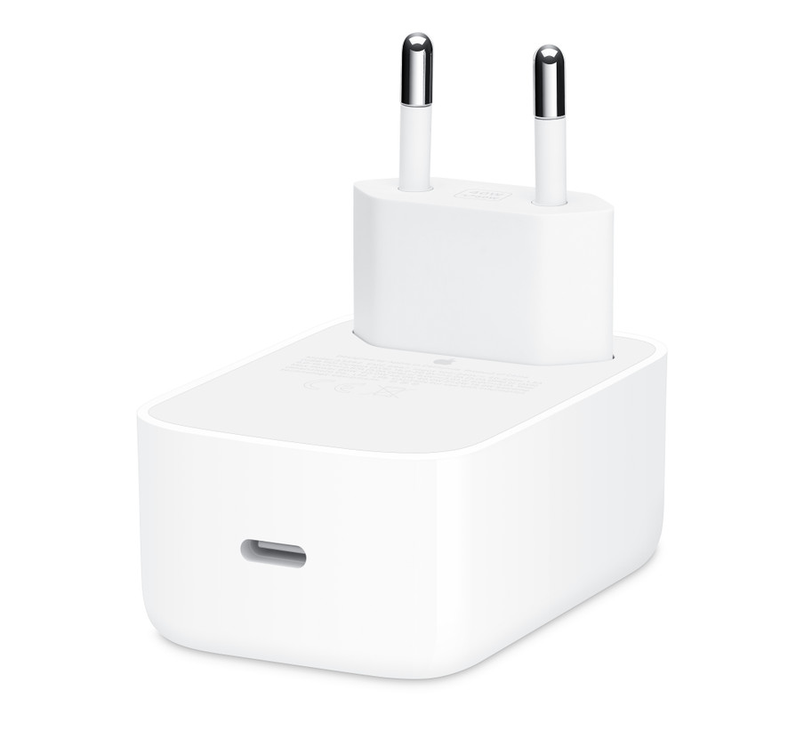 Apple 40W Dynamic Power Adapter с 60W Max Бяло зарядно Apple 40W с USB-C порт и европейски щепсел