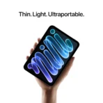 iPad mini (A20 Pro) в ръка – тънък и лек