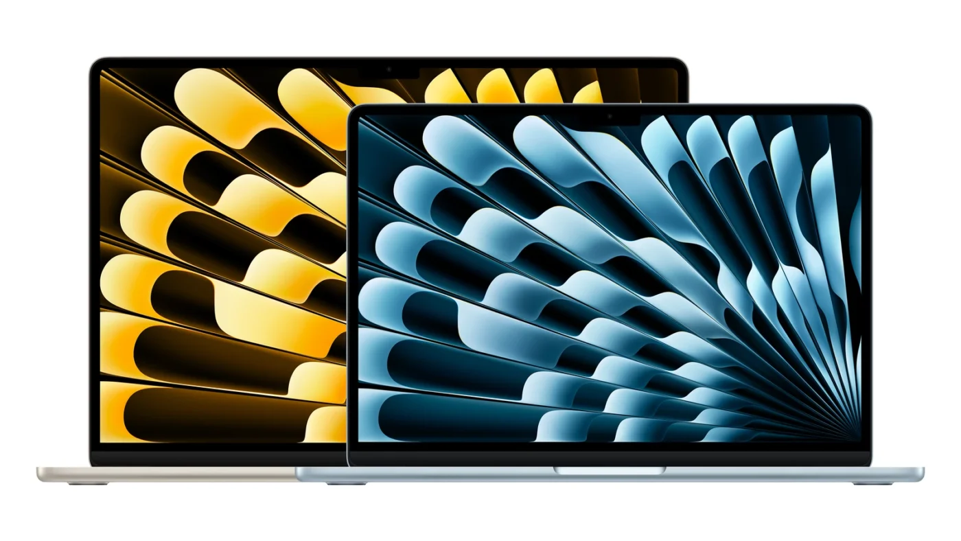 MacBook Air 15 инча в Starlight и MacBook Air 13 инча в Sky Blue
